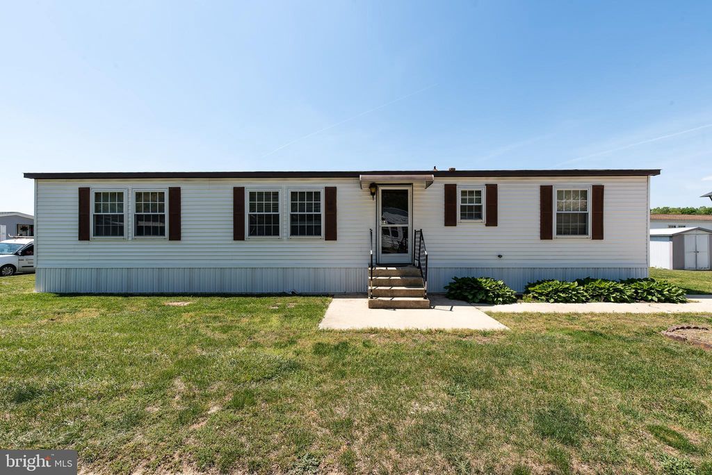 768 E  Garden Rd #94, Vineland, NJ 08360