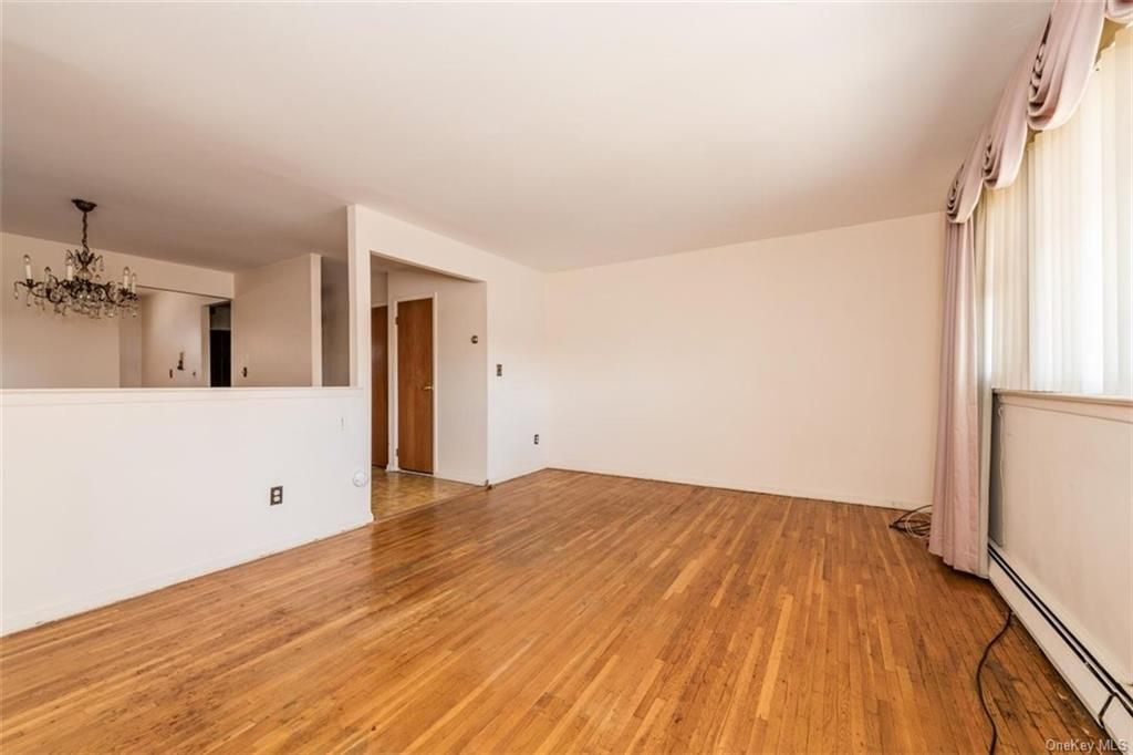 2 family homes for sale in bronx ny 10469