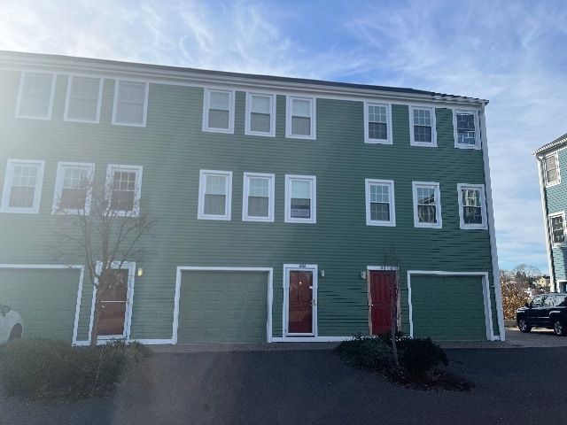 666 Quinnipiac Ave #B3, New Haven, CT 06513