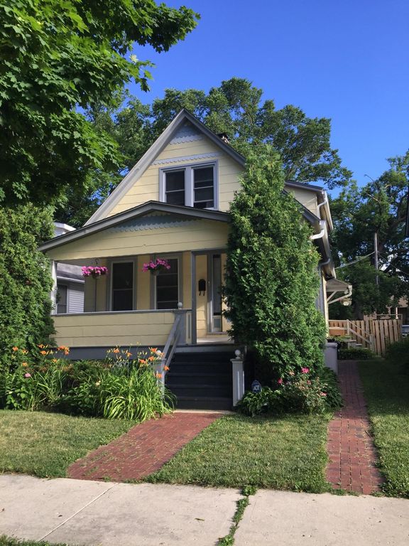 1830 Grant St #2, Evanston, IL 60201