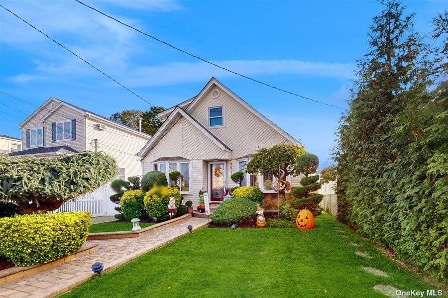 977 Third Avenue, Franklin Square, NY 11010 MLS 3515102 Trulia