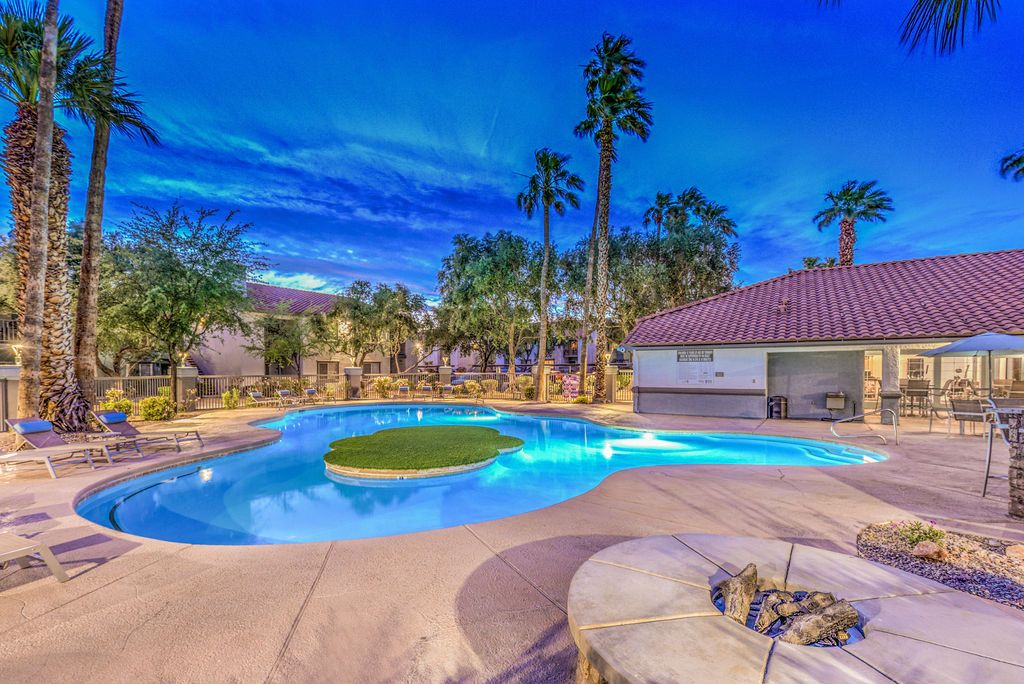4521 E Bonanza Rd, Las Vegas, NV 89110