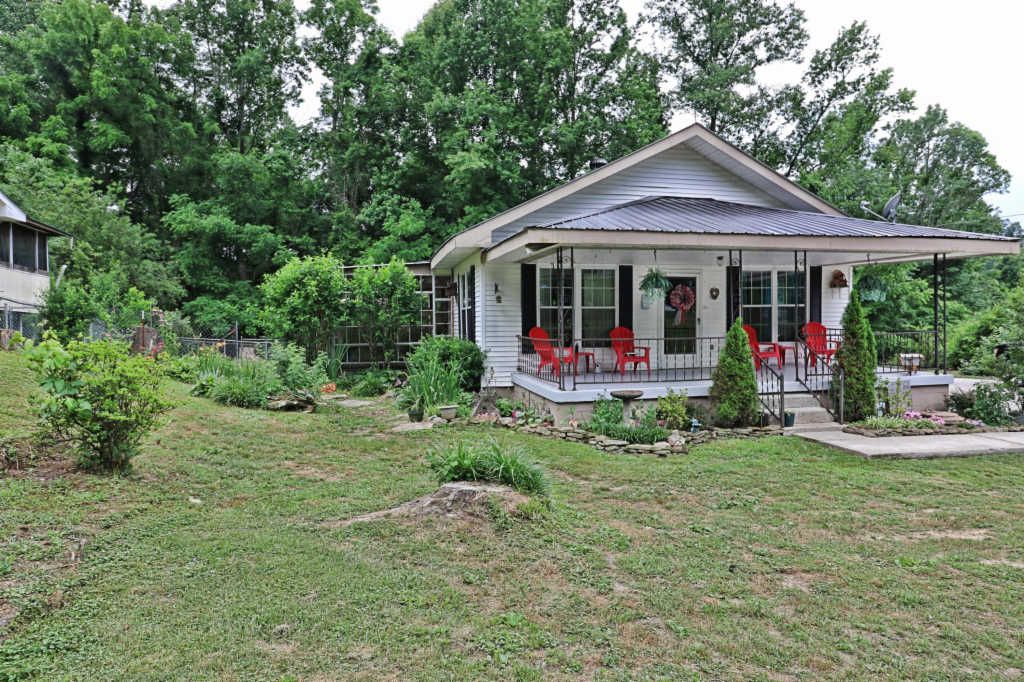 458 Slavens Ln, Oneida, TN 37841 Trulia