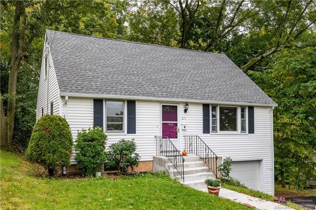 271 Nicholson St, Newington, CT 06111
