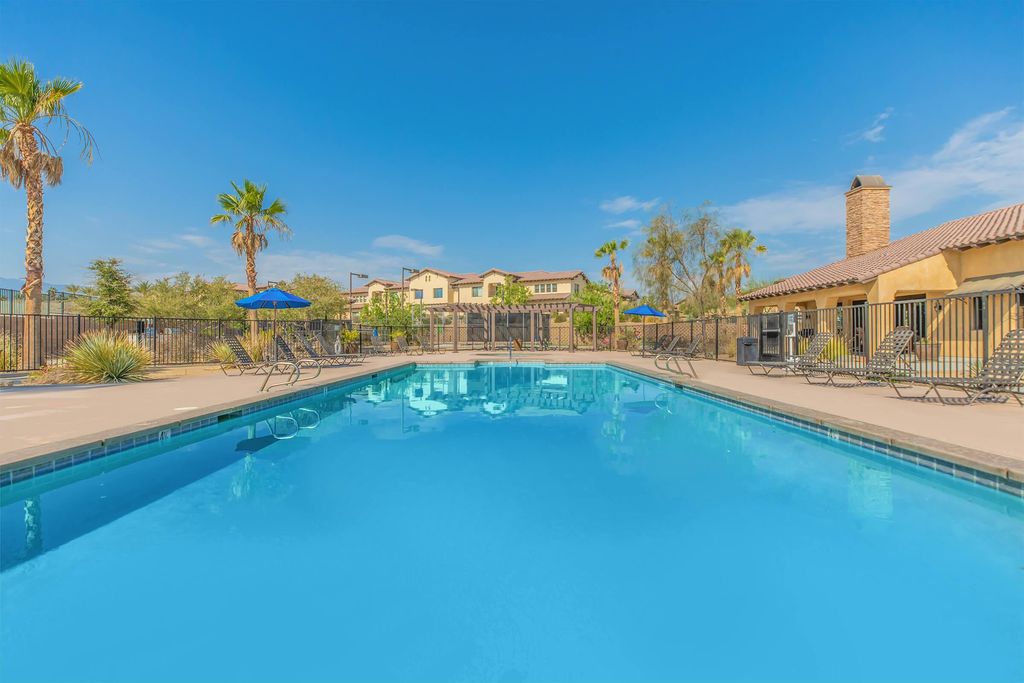 Vineyards at Palm Desert Apartment Homes Palm Desert, CA Trulia