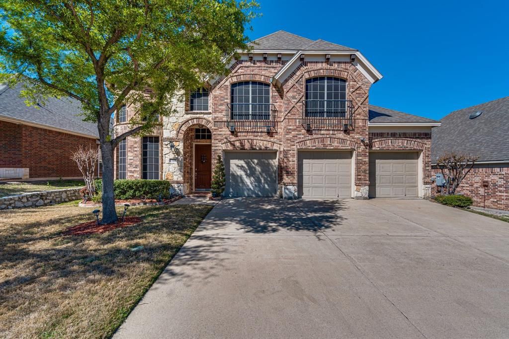 340 Gotland Dr, Grand Prairie, TX 75052