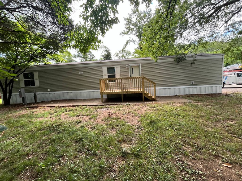 324 Mercury Dr, Madison, AL 35758