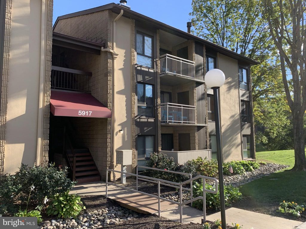 5917 Tamar Dr #12, Columbia, MD 21045