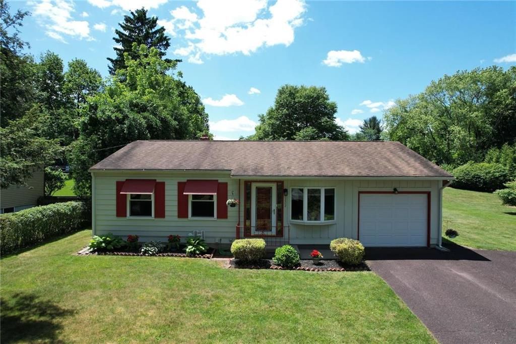 5202 Camp Meeting Rd, Center Valley, PA 18034 See Estimated Value