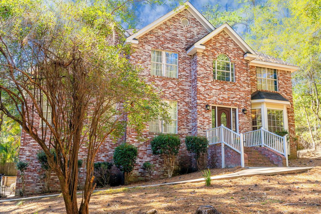 5 Bayberry Loop S, Purvis, MS 39475 4 Bed, 3 Bath SingleFamily Home