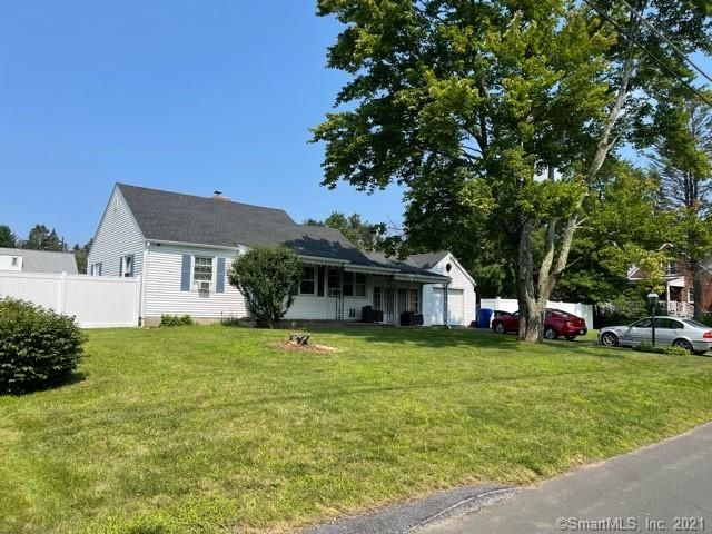 77 Griswold St, Torrington, CT 06790