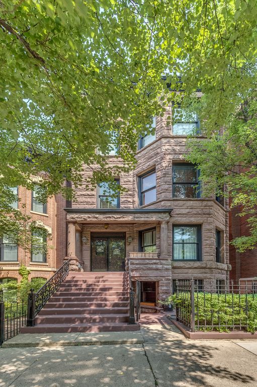 2127 N Cleveland Ave, Chicago, IL 60614