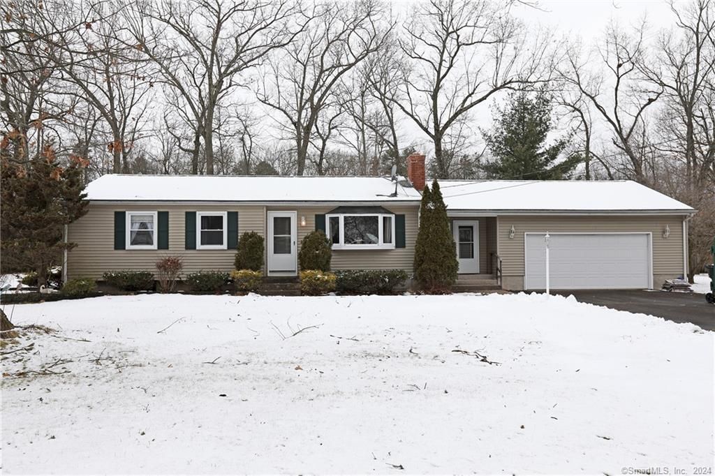 45 Leslie St, Windsor Locks, CT 06096 Trulia