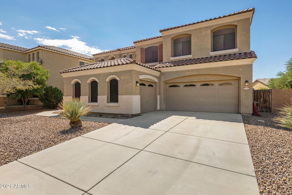 2115 N Saint Andrews Dr, Casa Grande, AZ 85122