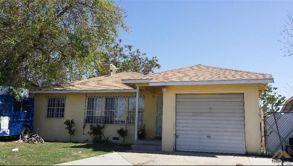 109 S Kincaid St, Bakersfield, CA 93307