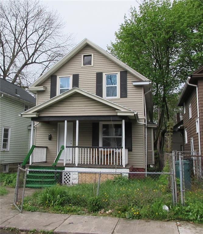 17 Superior Ter, Rochester, NY 14611