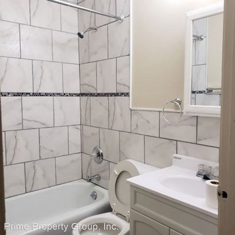 800 W Church St, Champaign, IL 61820
