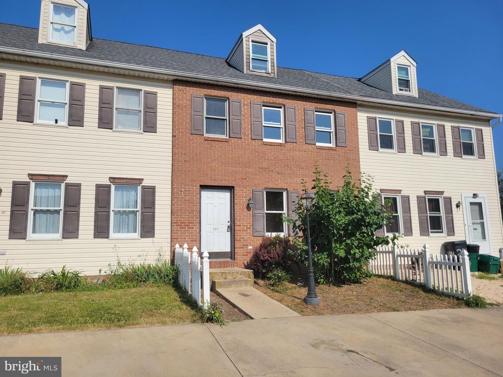 202 Heatherwood Dr, Ephrata, PA 17522 Trulia