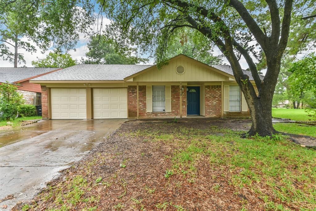11615 Wood Shadows Dr, Houston, TX 77013 | Trulia