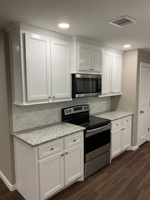4687 County Road 288, Angleton, TX 77515
