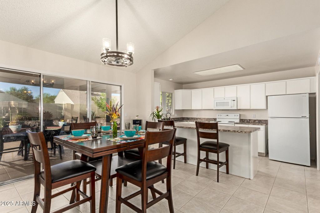 4614 W  Kimberly Way, Glendale, AZ 85308