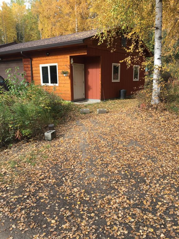 559 Eagle View Ct, Fairbanks, AK 99712