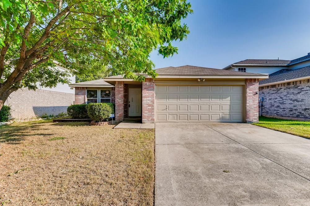 5349 Kingsknowe Pkwy, Fort Worth, TX 76135