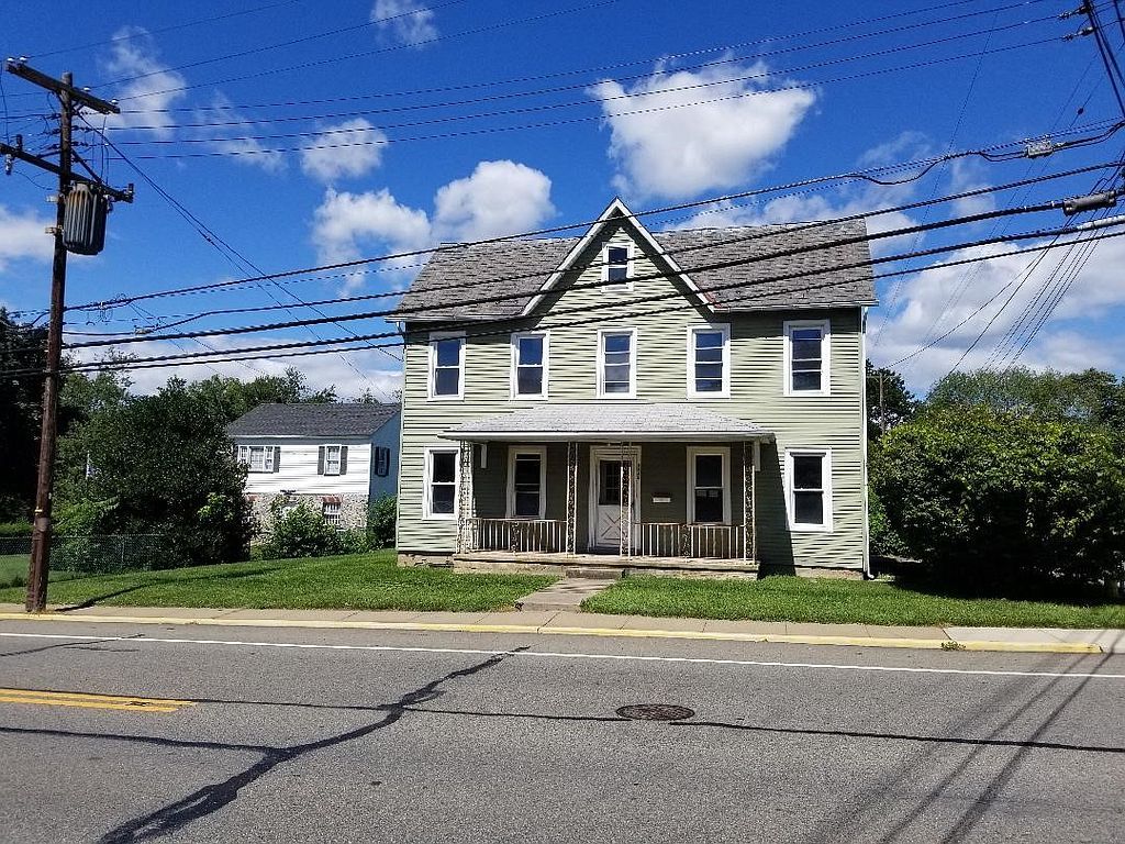 1335 So Main St, Phillipsburg, NJ 4 Bed, 4 Bath MultiFamily Home 7