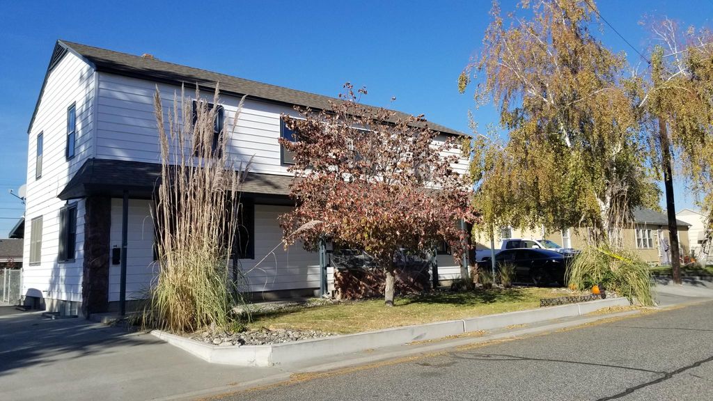 1309 Farrell Ln, Richland, WA 99354