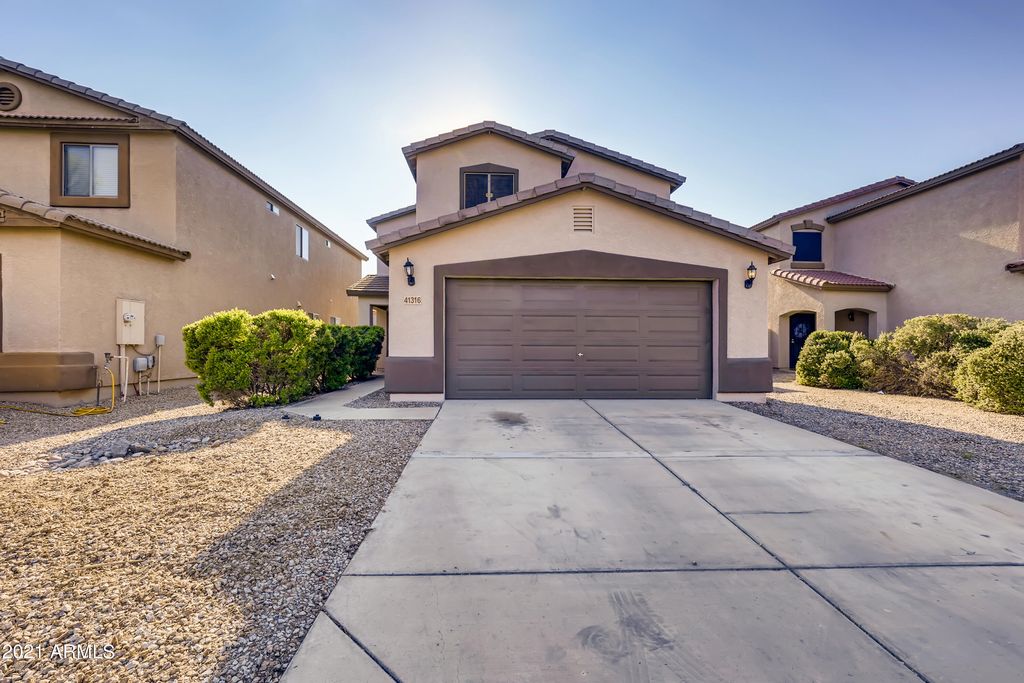 41316 N Cambria Dr, San Tan Valley, AZ 85140