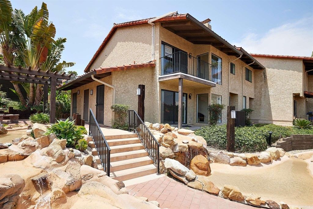 1923 Estrella De Mar Ct #A, Carlsbad, CA 92009