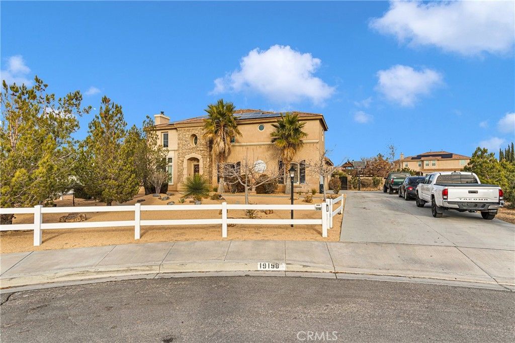 19198 La Quinta Pl, Apple Valley, CA 92308 MLS HD24001088 Trulia