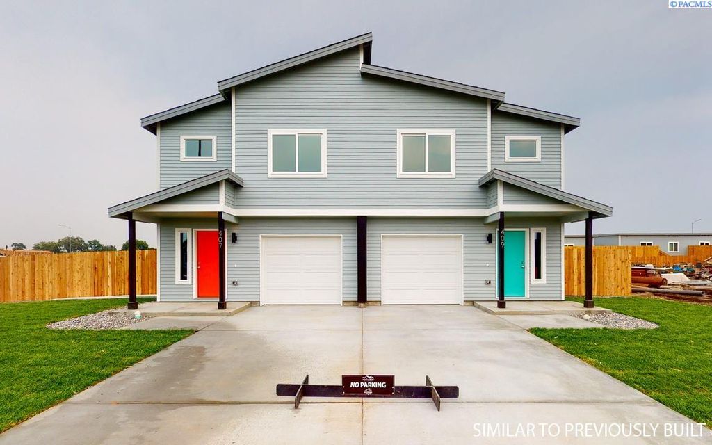 412 Dawson Ln, Pasco, WA 99301