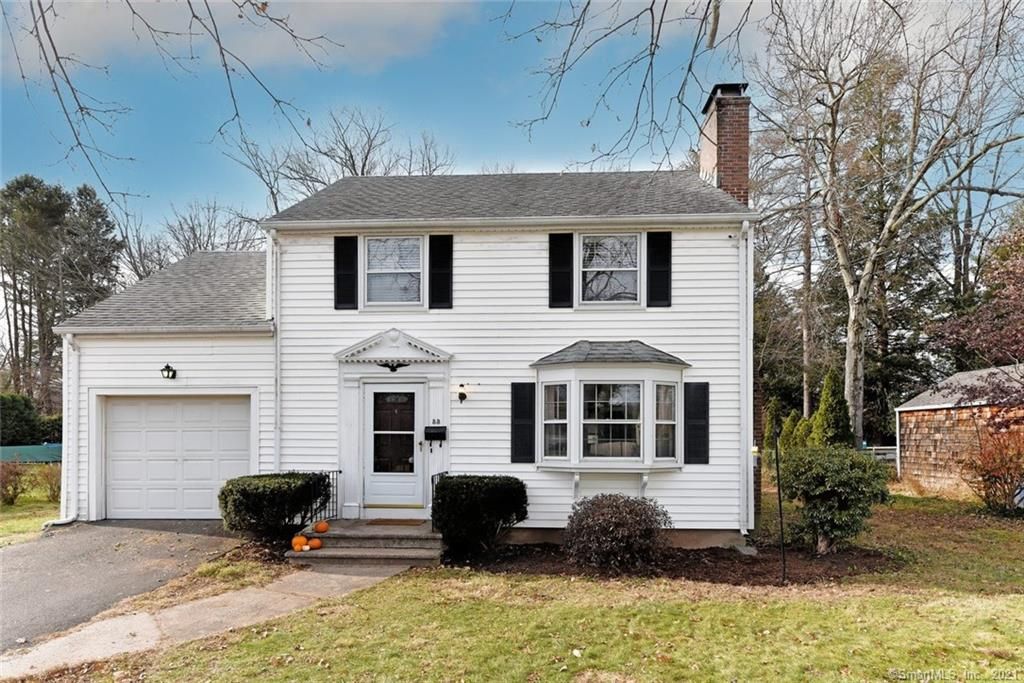 33 Elton Dr, Newington, CT 06111