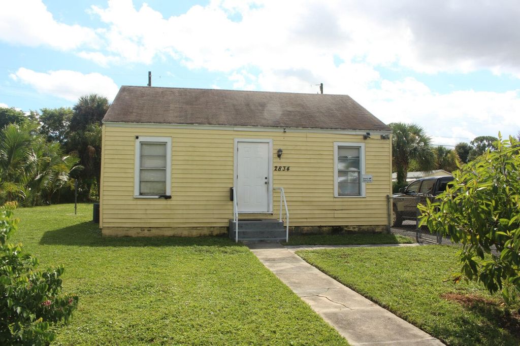2834 Nokomis Ave, West Palm Beach, FL 33409