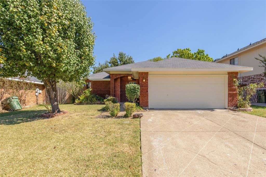 908 Tennessee Trl, Arlington, TX 76017