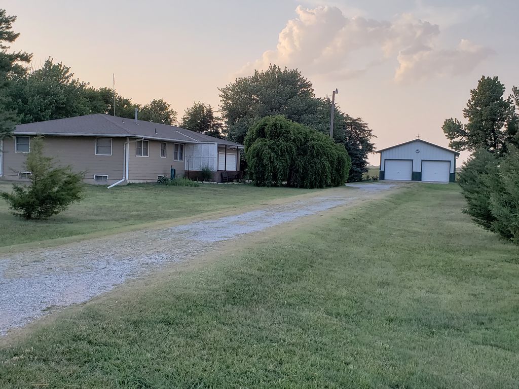 2576 Kiowa Rd, Canton, KS 67428 Trulia