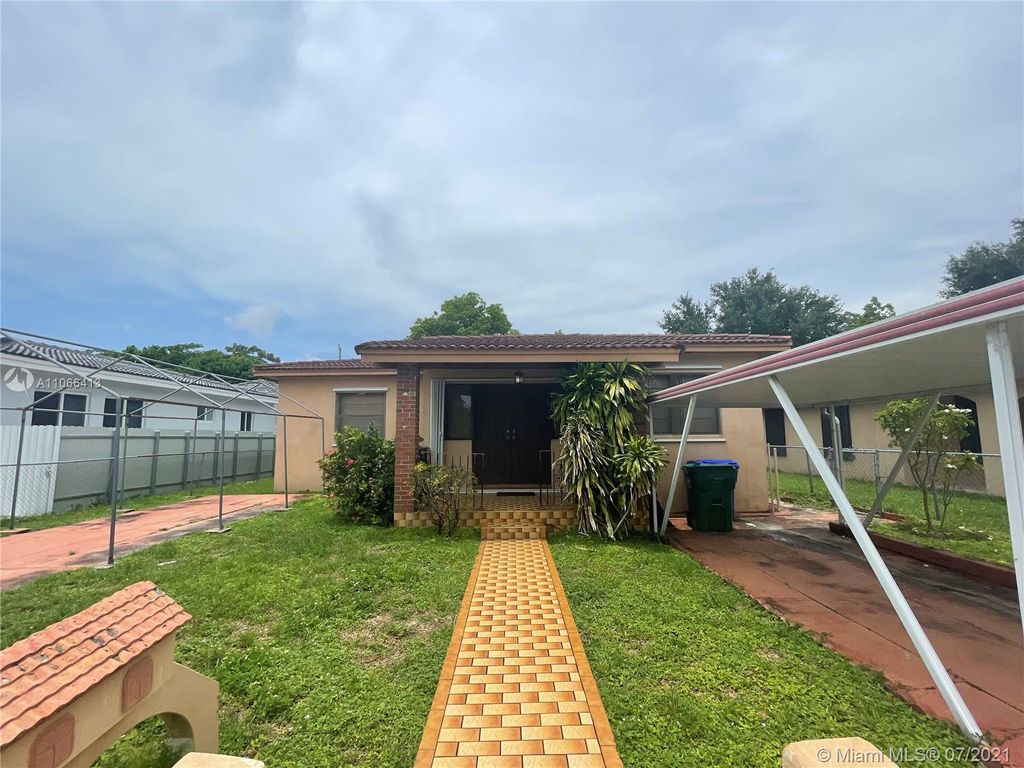 260 NW 62nd Ave, Miami, FL 33126