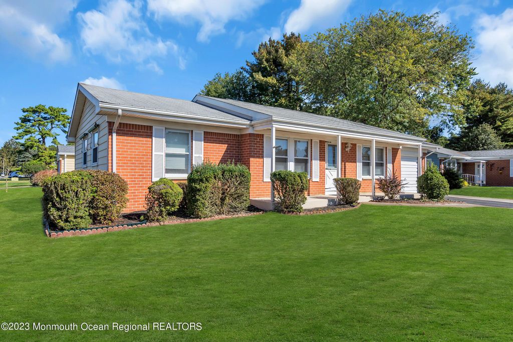 5 Monmouth Lane, Whiting, NJ 08759 Trulia