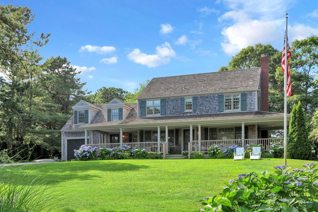 120 Woodland Way, North Chatham, MA 5 Bed, 4 Bath SingleFamily Home