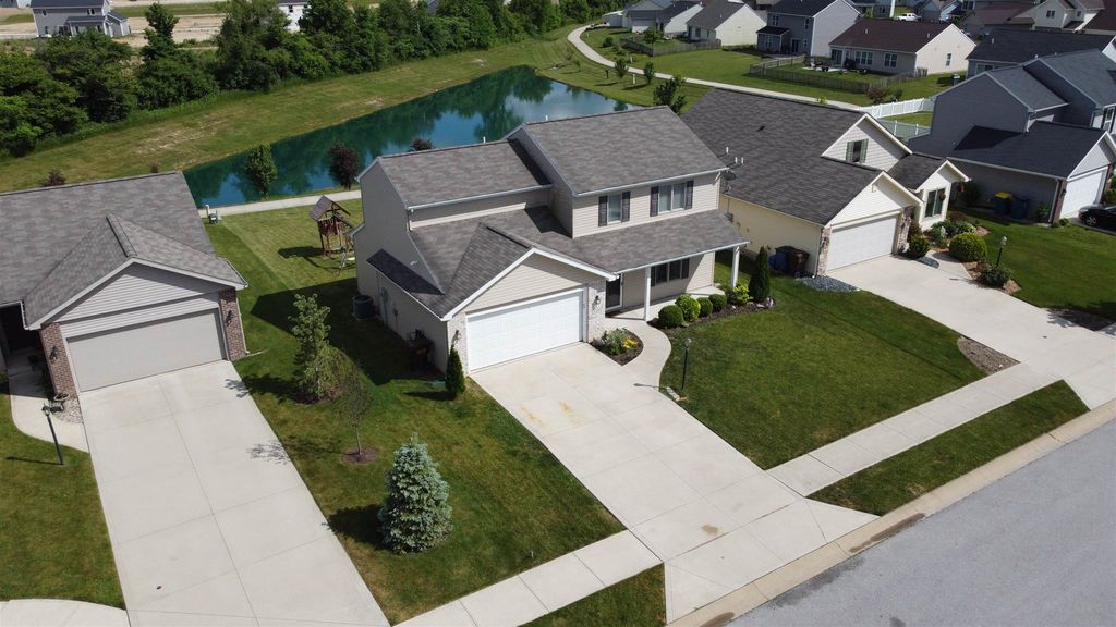 249 Hamilton Meadows Cv, Fort Wayne, IN 46814