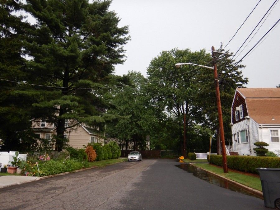 57 Prospect Ave, New Milford, NJ 2 Bed, 1.5 Bath SingleFamily Home