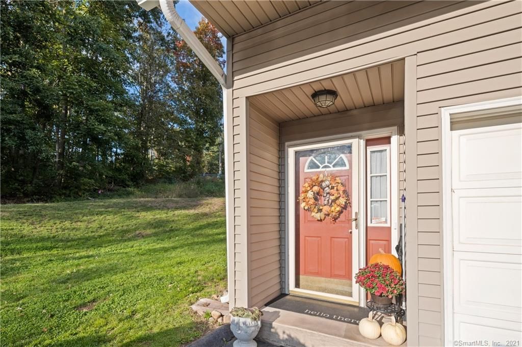 76 N Mountain Rd #A, New Britain, CT 06053