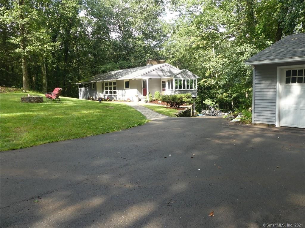 85 Hickory Dr, South Glastonbury, CT 06073