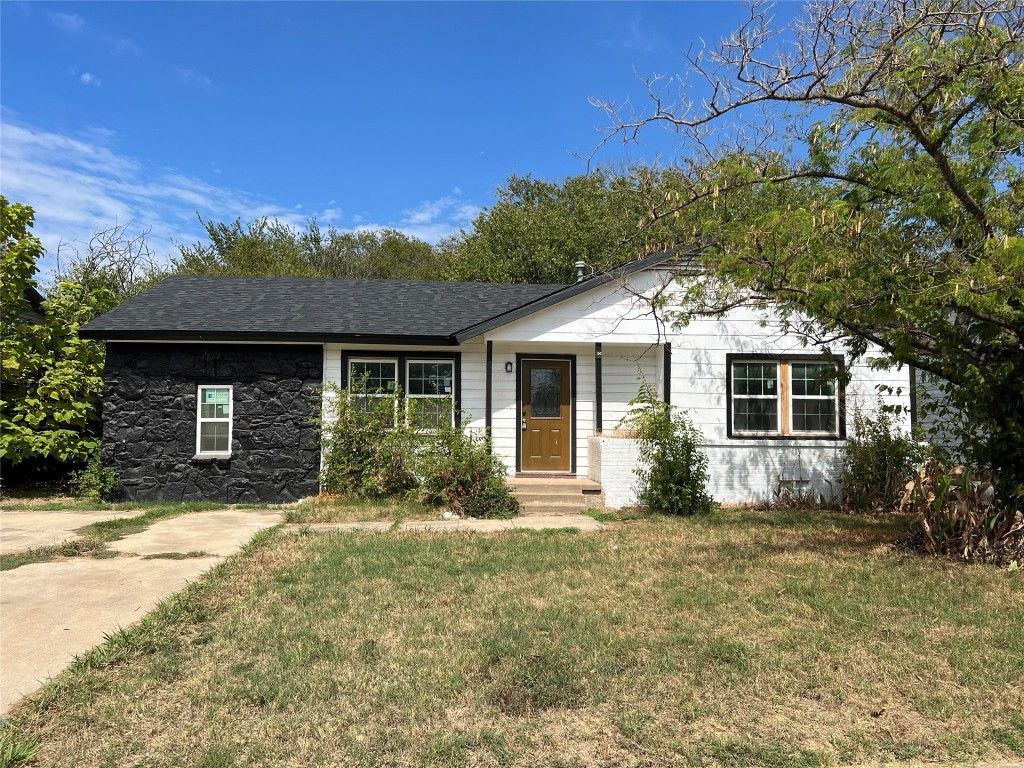 4513 Reed St, Fort Worth, TX 76119