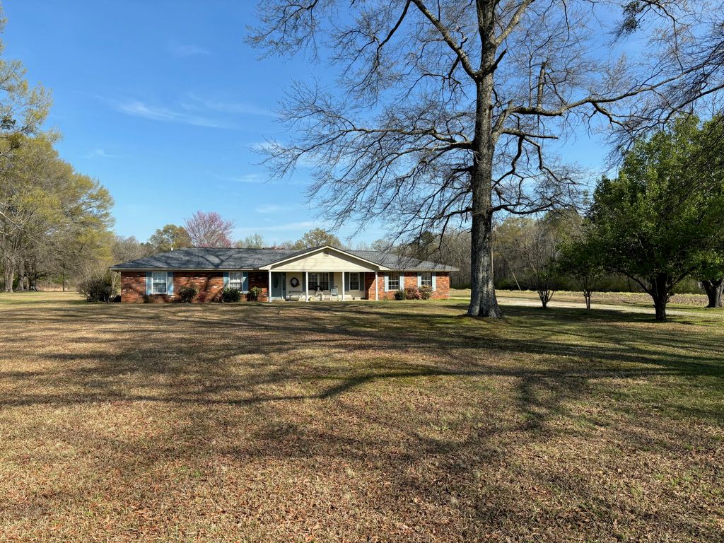578 Highway 45 North Frontage Rd, Columbus, MS 39705