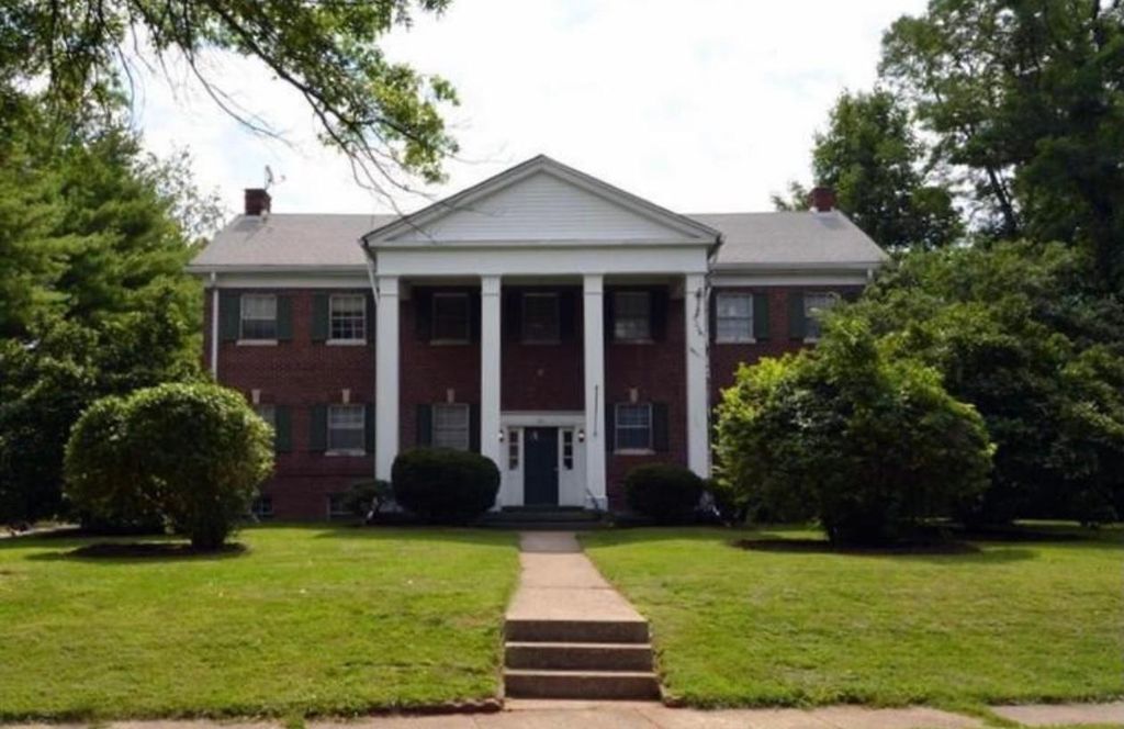 311 Duke Rd #2, Lexington, KY 40502