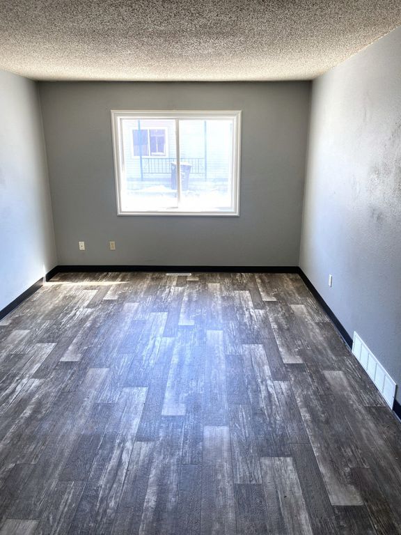 The Oaks Apartments Blue Earth, MN Trulia