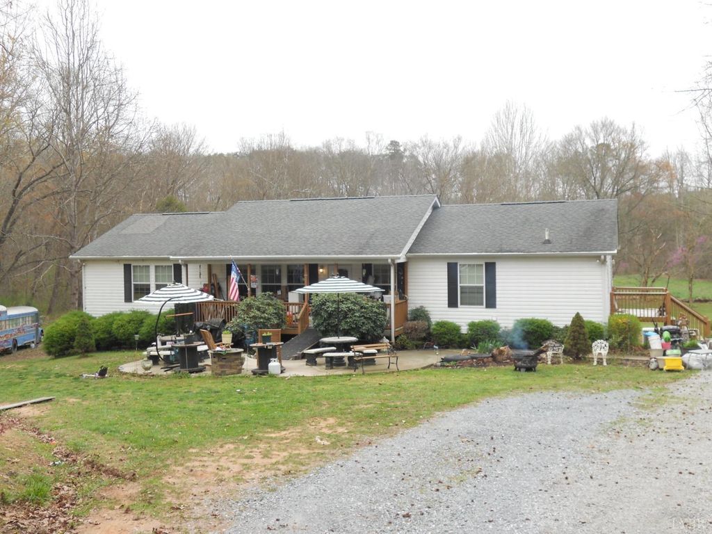 12354 E Gretna Rd, Gretna, VA 24557 Trulia