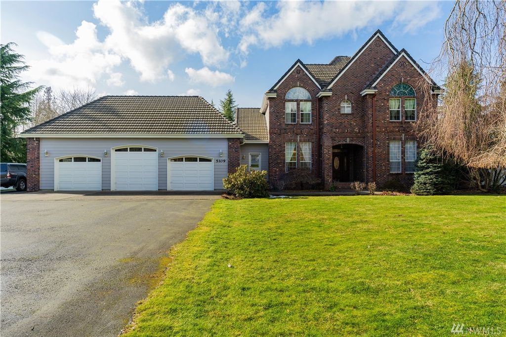 5109 Sunset Ct NE, Olympia, WA 98516 - 3 Bed, 4 Bath Single-Family Home